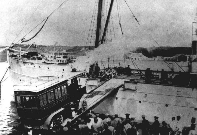 httpswww.diessa.esAutobAos-menorca-desembarco